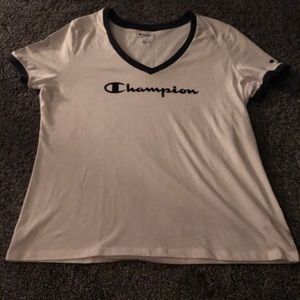 Champion t-shirt